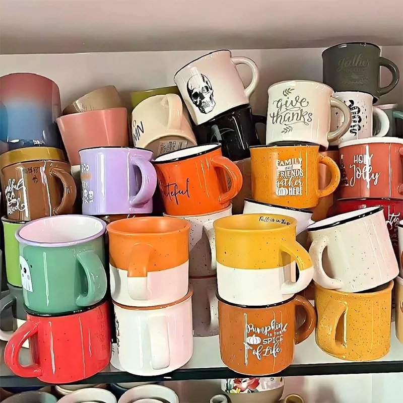 Mug Earraí Cloiche Ceirmeacha Saincheaptha