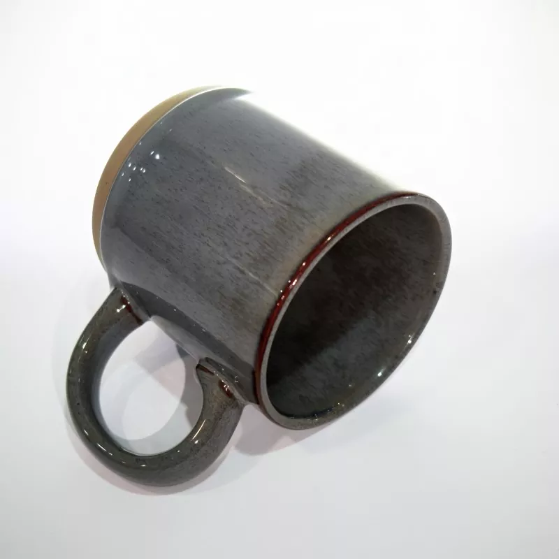 Mug Liath Taistil Ceirmeacha Simplí Nua-Aimseartha