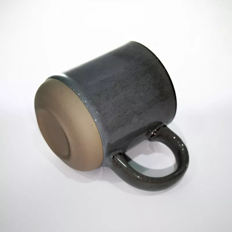Mug Liath Taistil Ceirmeacha Simplí Nua-Aimseartha